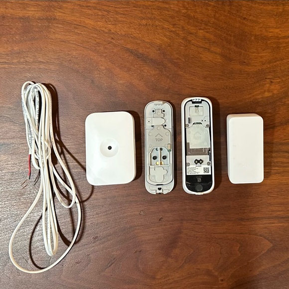 Vivint Doorbell Camera VS-DBC350-WHT - Picture 5 of 11